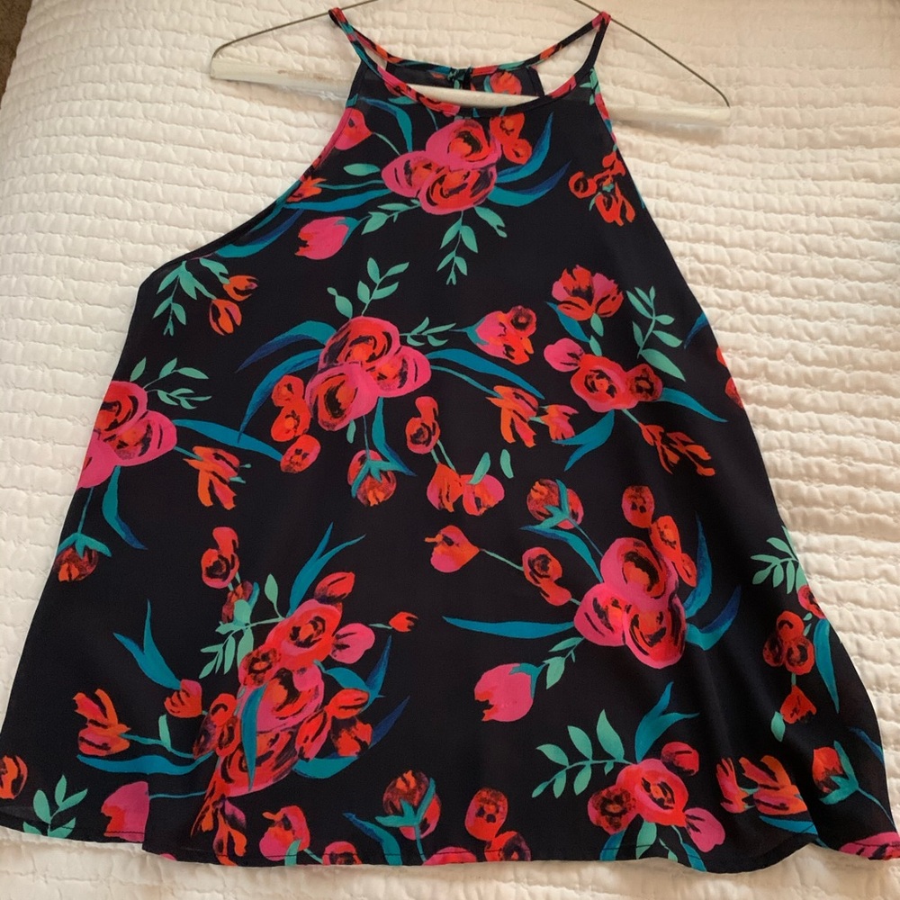 Flowered tank top